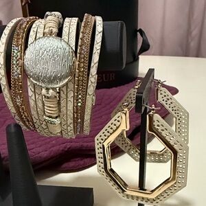 Chic Gold, Silver and Cream Bracelet and Earrings Set